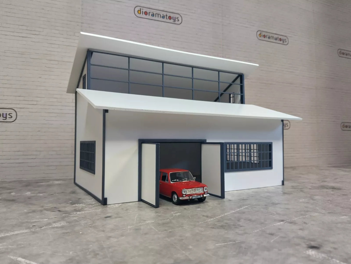 Мащабен модел на гараж с индустриален стил – 1:43
