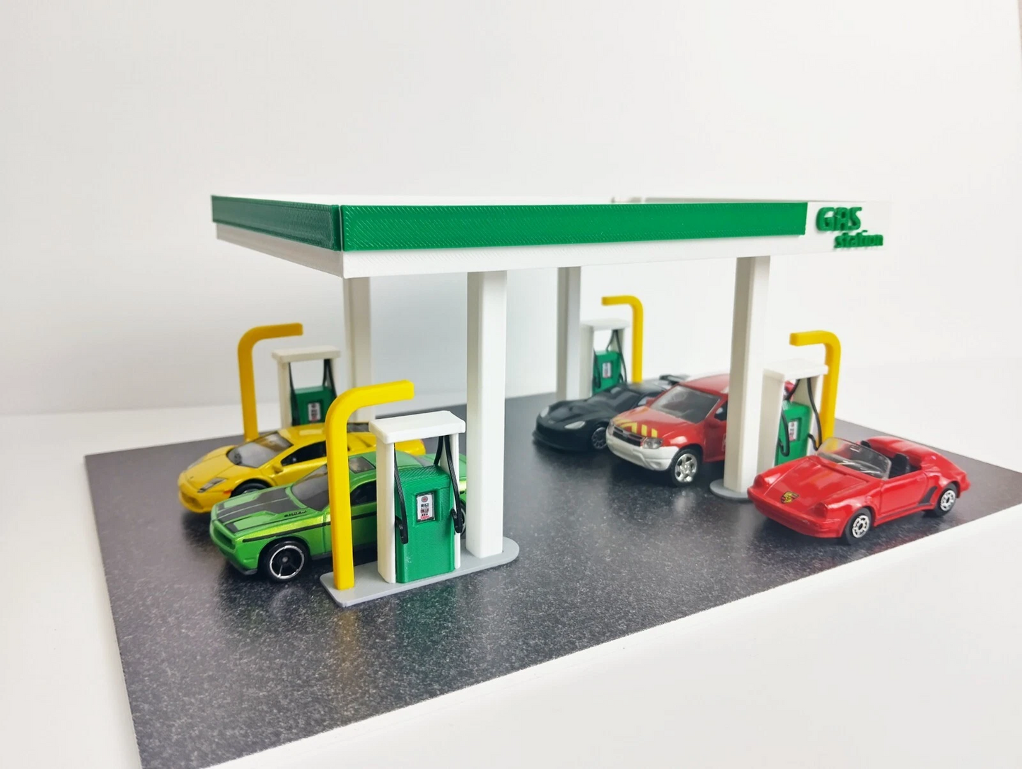 Диорама - Бензиностанция - Gas Station - Мащаб 1:60