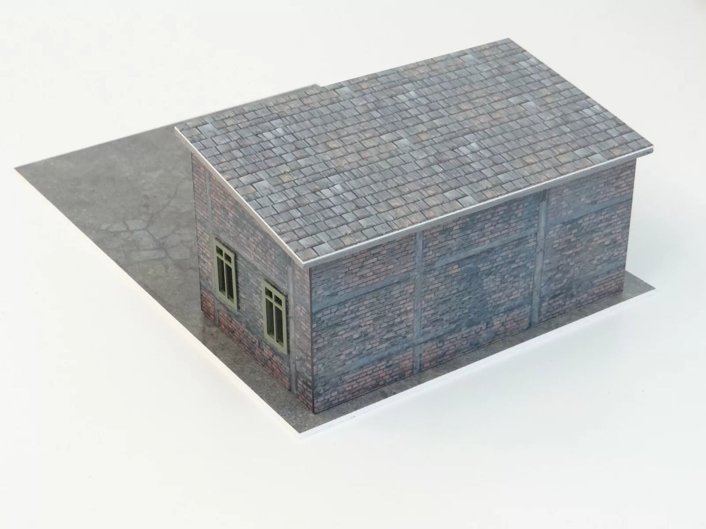 Автомобилен гараж с две врати – Диорама комплект в мащаб 1:60 – 1:64