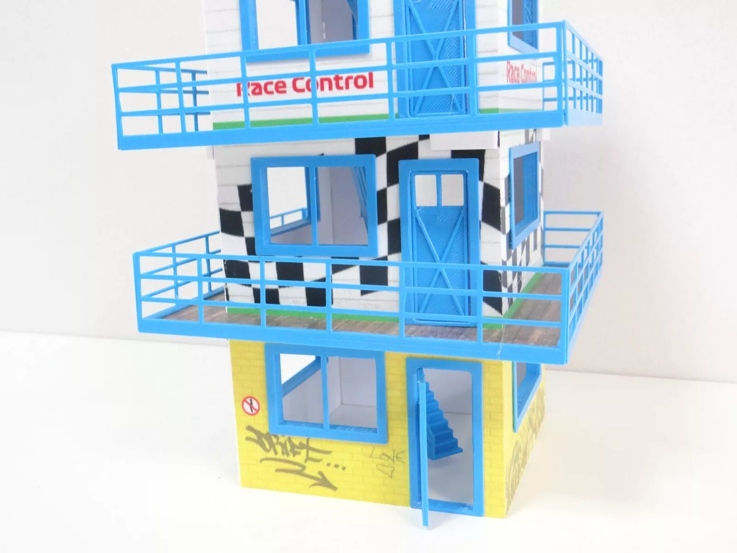 Race control tower – мащаб 1:43 – Диорама декор за рали писта