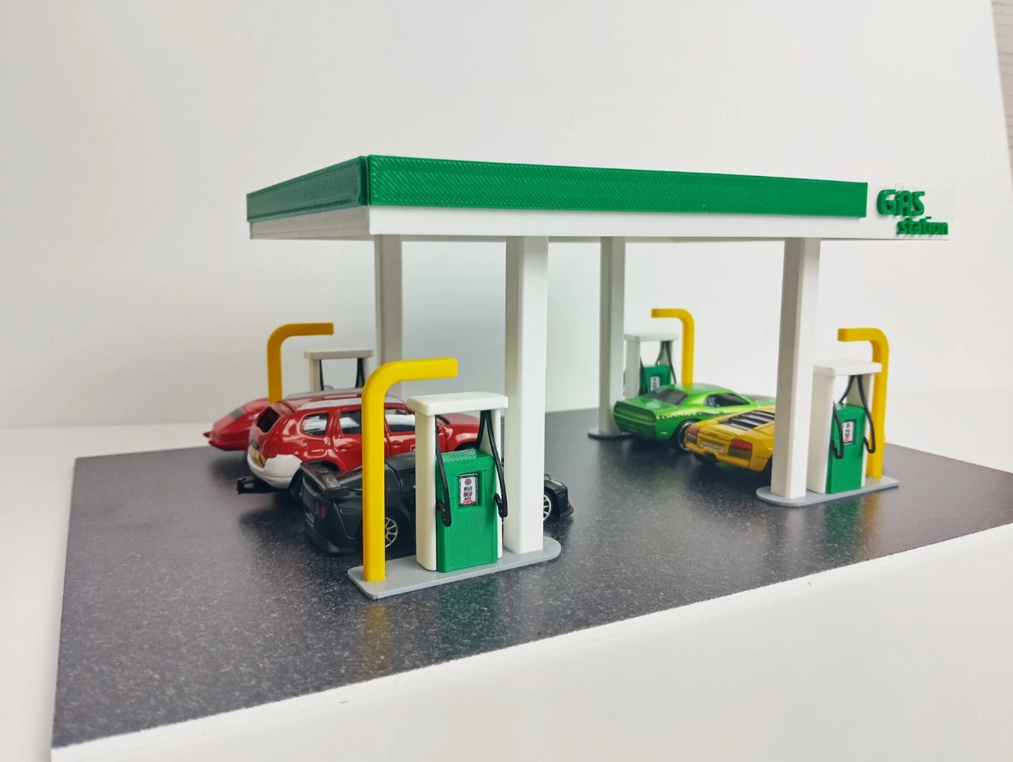 Диорама - Бензиностанция - Gas Station - Мащаб 1:60