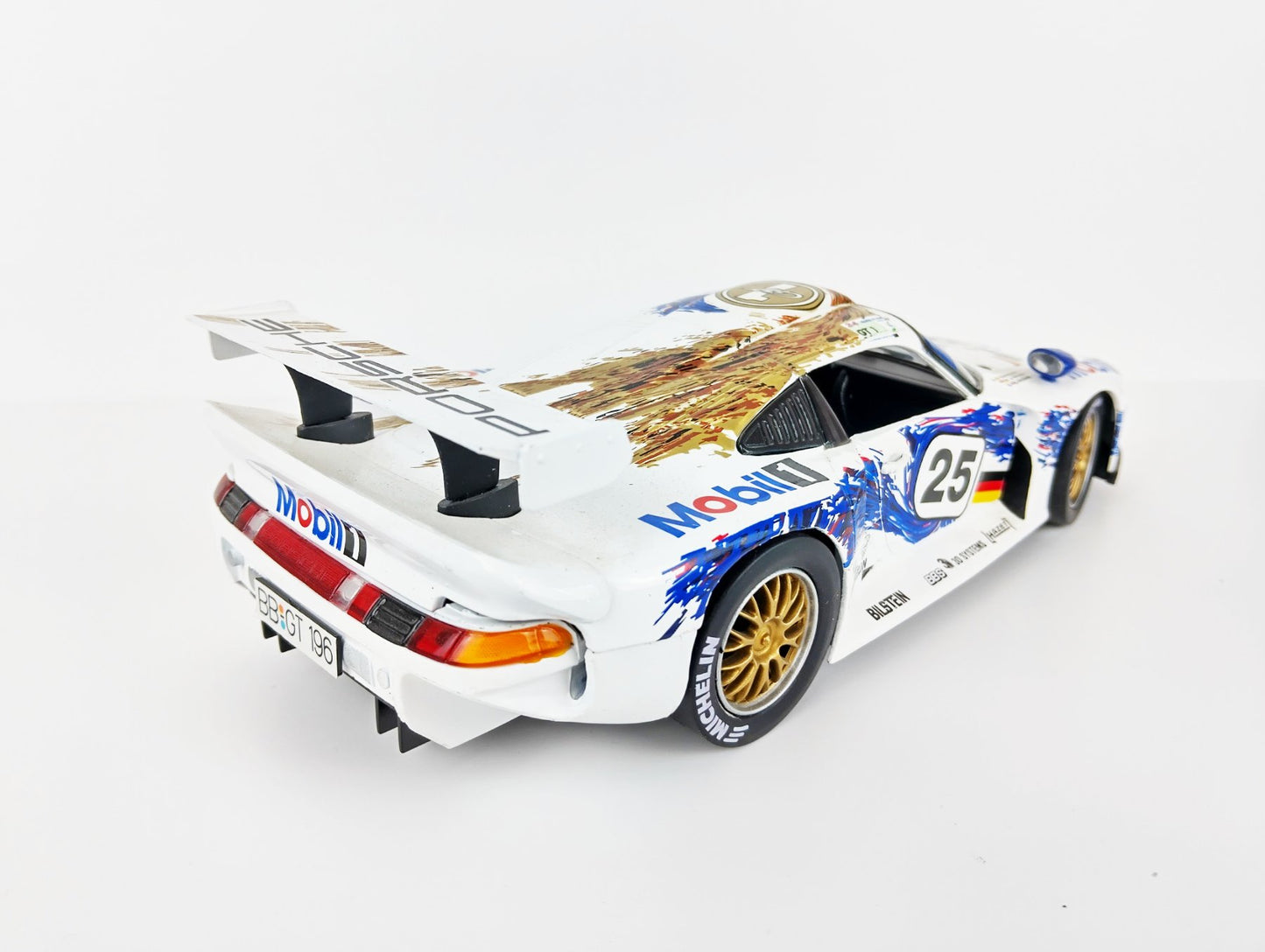 Porsche 911 GT1 Anson в Мащаб 1:18 Модел на автомобил
