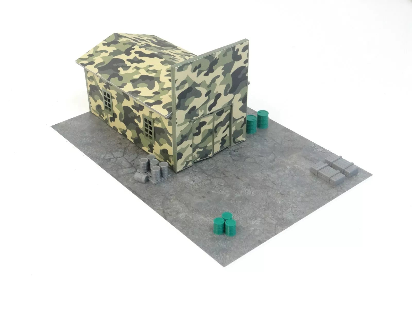 Камуфлажен военен гараж за умалени коли 1:64