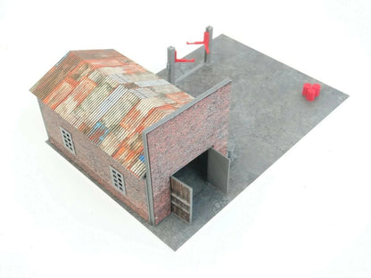 Диорама модел – Външен тухлен гараж 1:60–1:64 с автооборудване