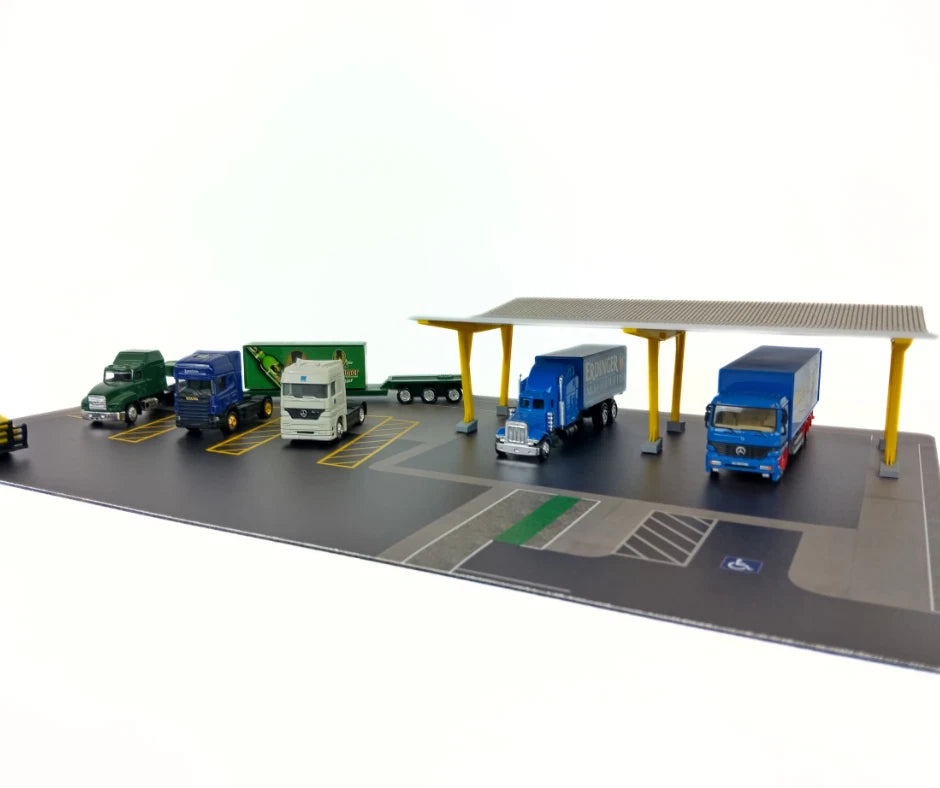 Диорама паркинг за камиони HO мащаб 1:87 – автогара за модели