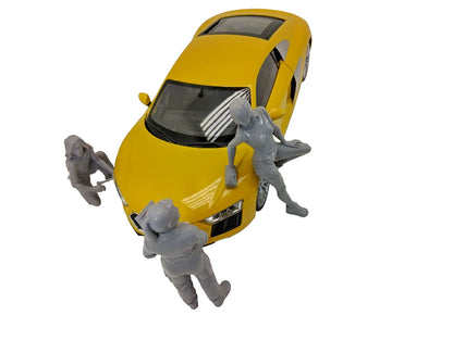 Комплекти с фигурки в мащаб 1:18