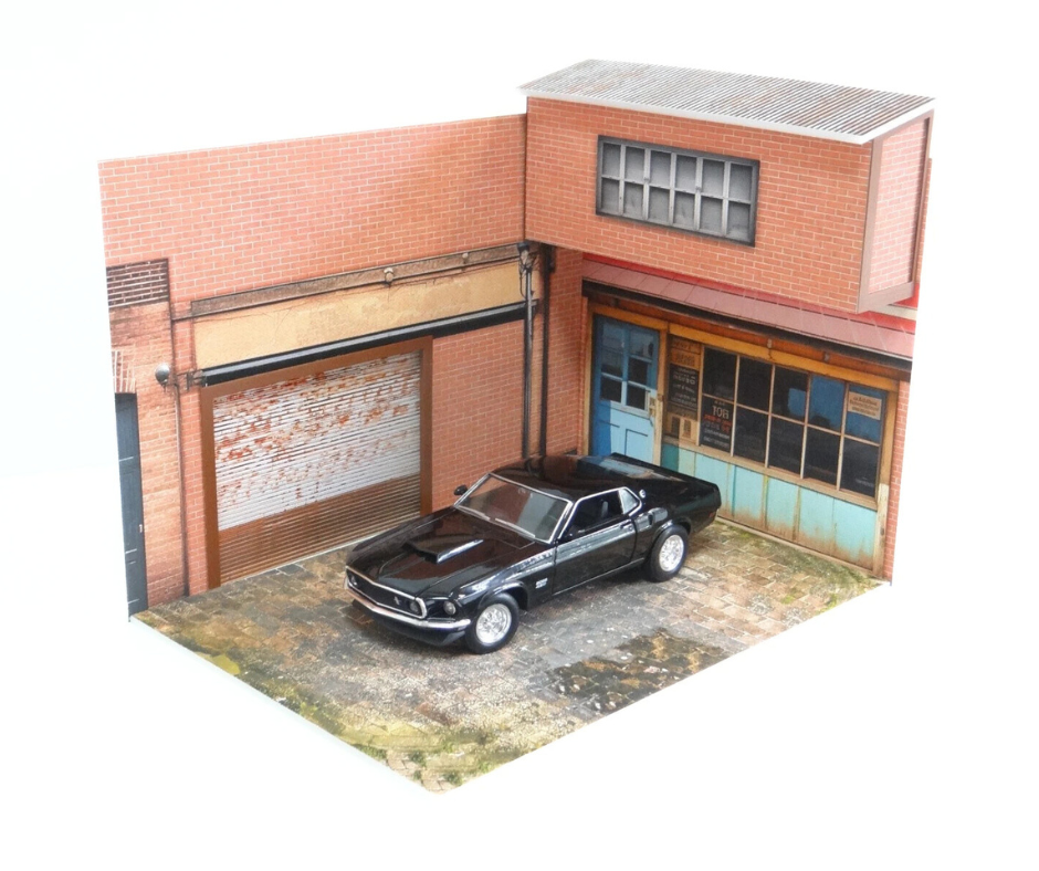 Улична гаражна диорама 1:24 – стенни панели и основа