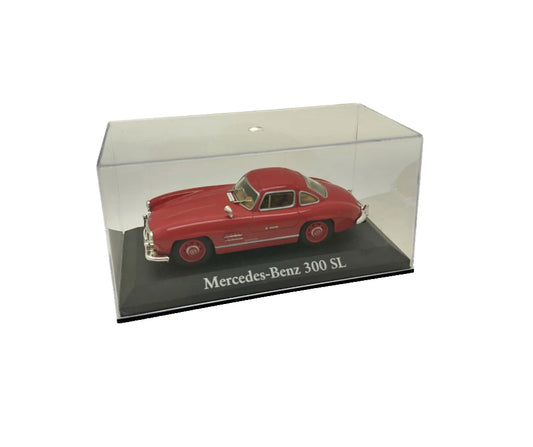 Червен Mercedes-Benz 300 SL 1:43 – класически модел с крилати врати и ретро визия