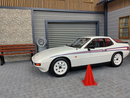 Реалистичен гараж Диорама 1:18 – Дисплей за моделни на автомобили