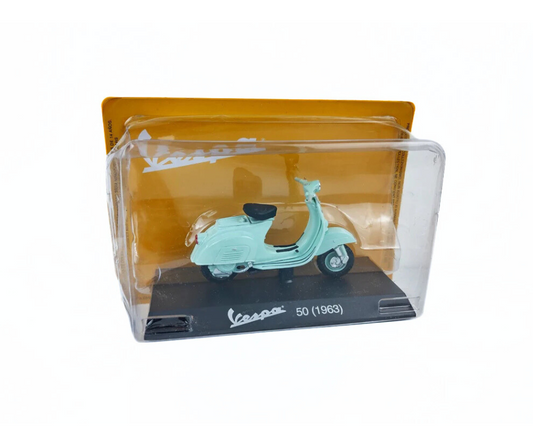 Vespa 50 (1963) – Maisto Умален модел в мащаб 1:18