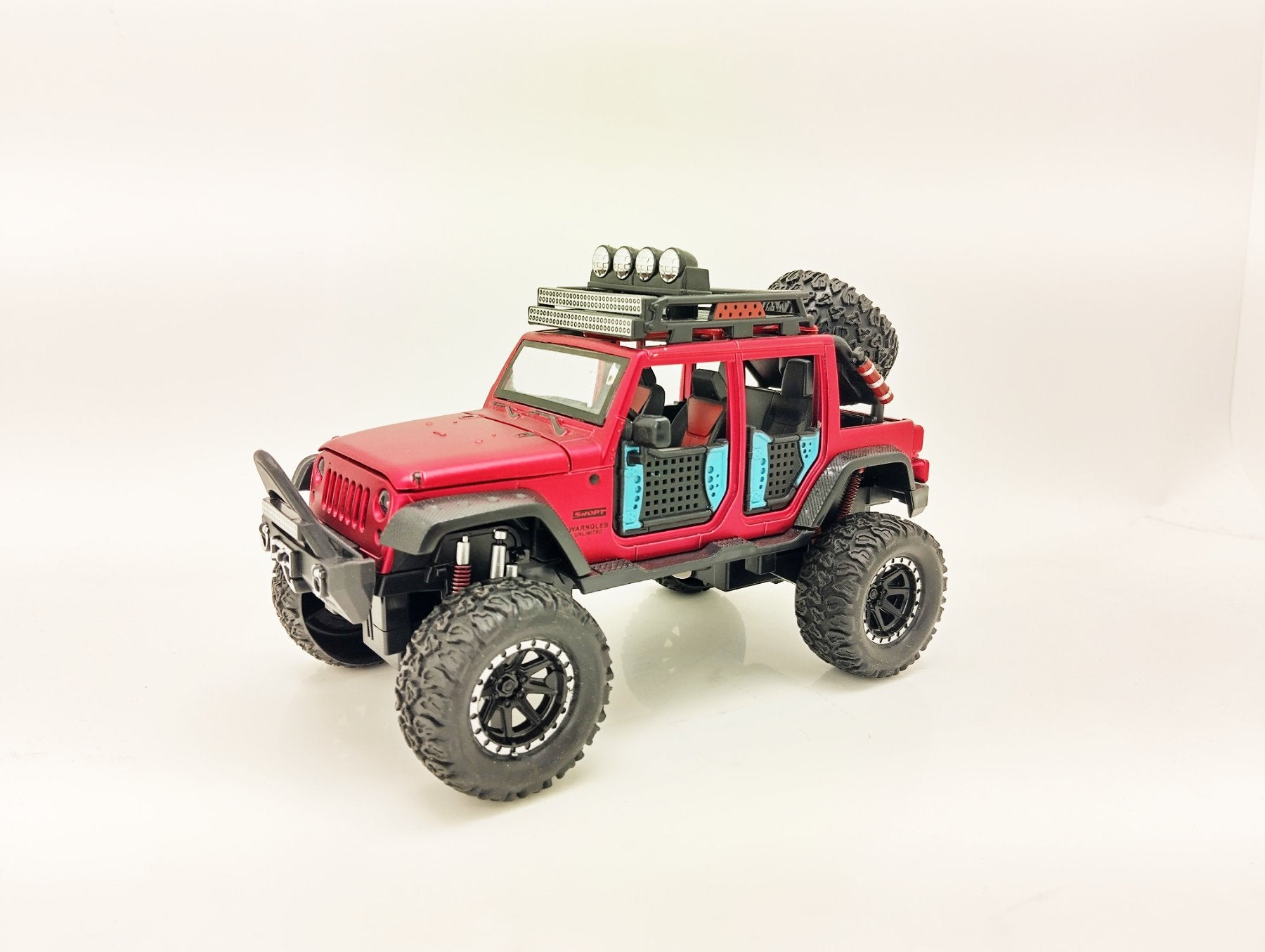 Умален модел на Off Road джип 